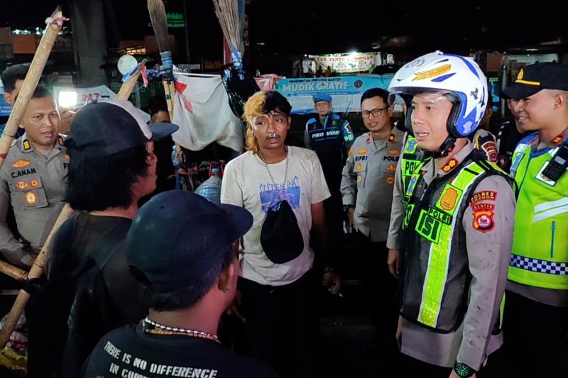 Polres Cilegon gelar Operasi Pekat Maung berantas premanisme