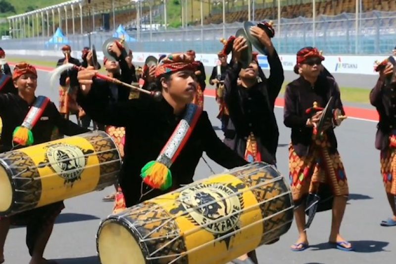 dongkrak-target-kunjungan-pemprov-ntb-optimalkan-agenda-wisata-kecil