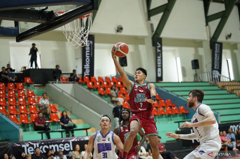 Tangerang Hawks lolos playoff setelah hantam Bali United 66-56