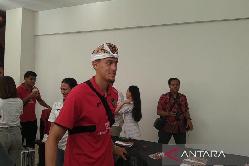 Jay Idzes buka suara soal rumor hengkang dari Venezia