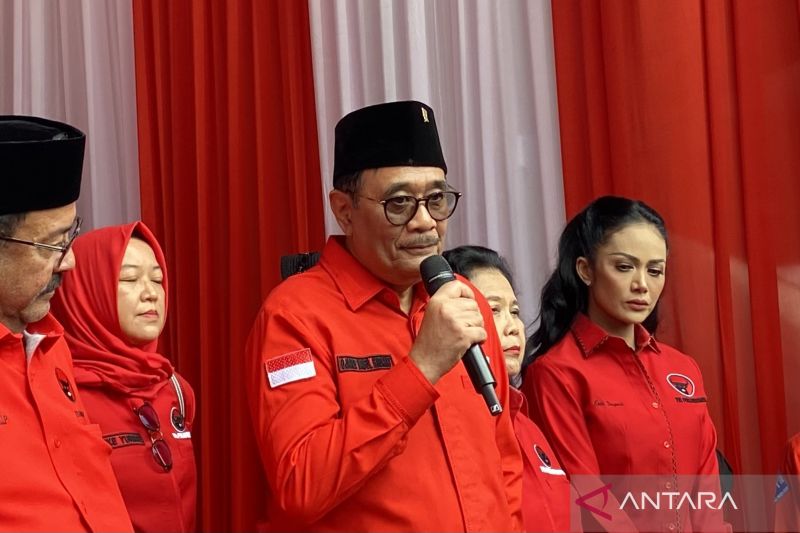 Djarot: Kongres PDIP tinggal mengukuhkan Megawati sebagai ketua umum