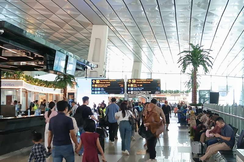 bandara-soetta-catat-395-ribu-pergerakan-penumpang-saat-libur-panjang