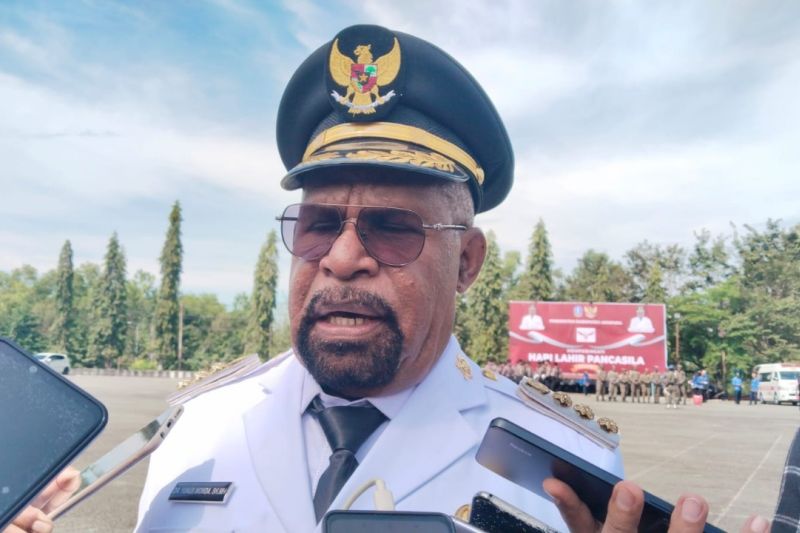 Bupati Jayapura ajak masyarakat tumbuhkan nasionalisme 