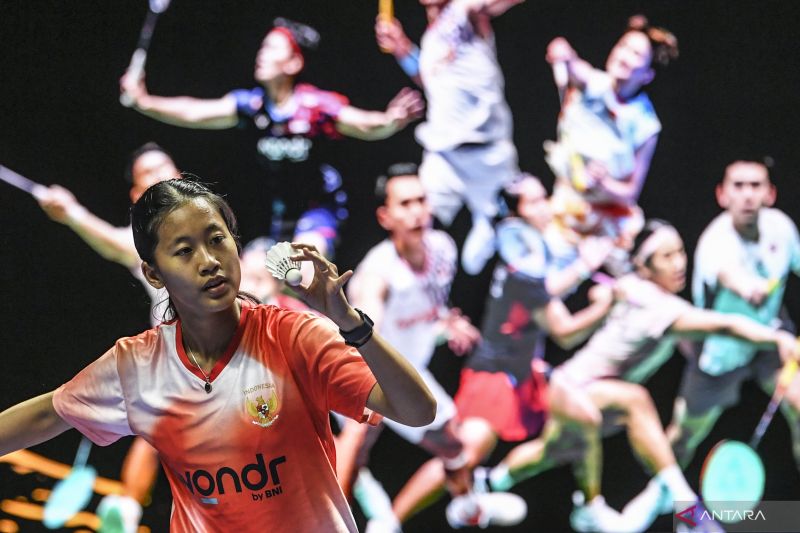 Putri KW ke babak kedua Indonesia Open 2025 setelah lawan cedera
