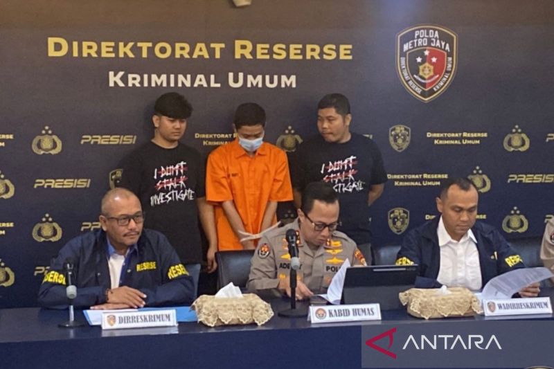 kasus-pembunuhan-di-bekasi-tersangka-sempat-ingin-kasbon-ke-korban