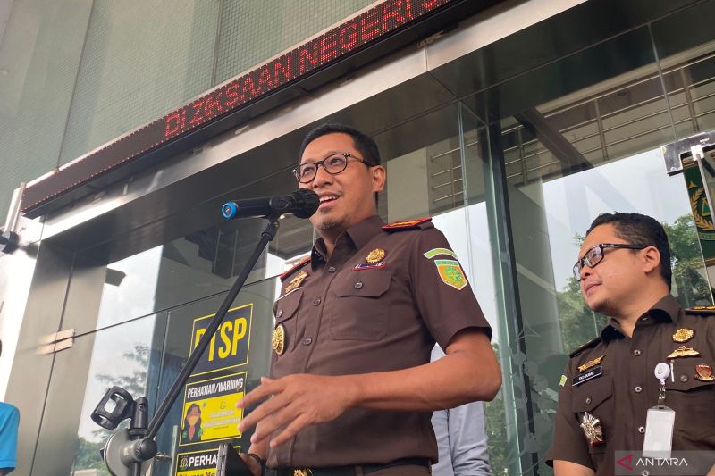 kejari-jaksel-terima-berkas-vadel-terkait-kasus-dengan-anak-nikita