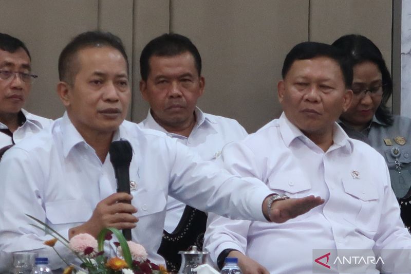 wamenkop-sebut-15-ribu-koperasi-desa-merah-putih-telah-berbadan-hukum
