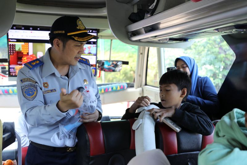 kemenhub-periksa-kelaikan-158-unit-angkutan-selama-libur-panjang