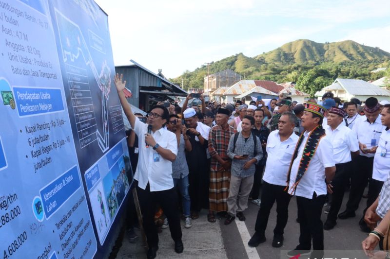 kkp-sebut-desa-warloka-pesisir-layak-jadi-kampung-nelayan-merah-putih