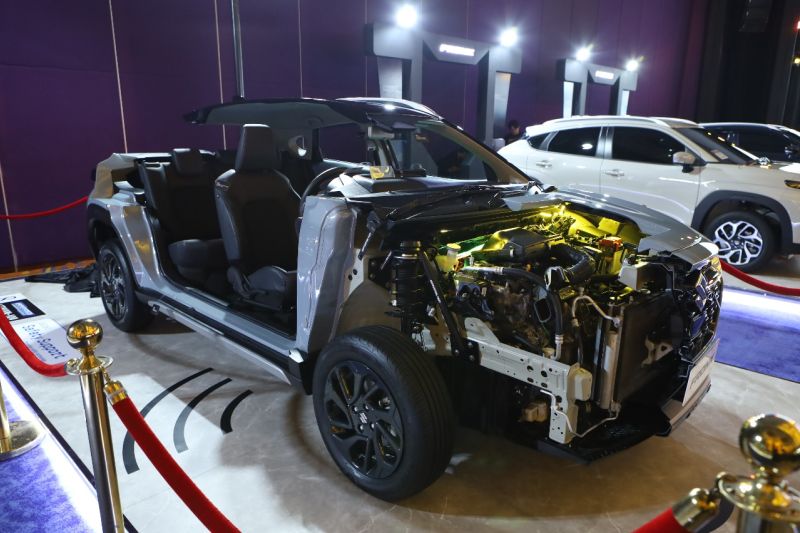 Suzuki pamerkan kemewahan bagian dalam Fronx 