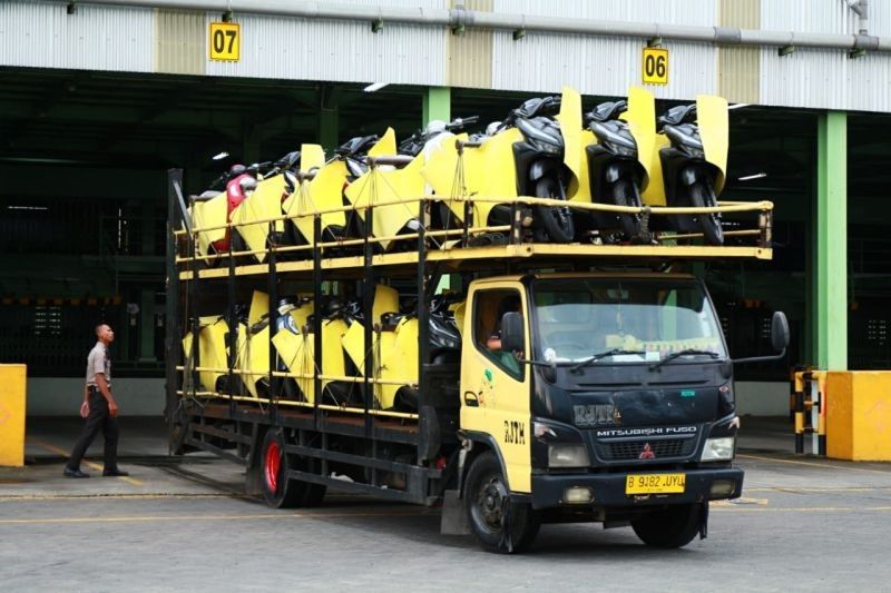 bisnis-otomotif-solid-mpmx-bagikan-deviden-rp5256-miliar