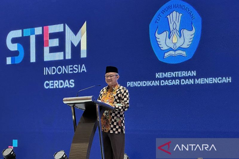 Sekolah rampung revitalisasi lebih awal diusulkan diresmikan Presiden