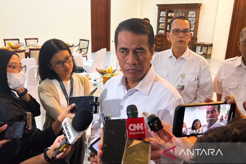 mentan-proyeksikan-kopdes-raup-rp50-triliun-gantikan-tengkulak
