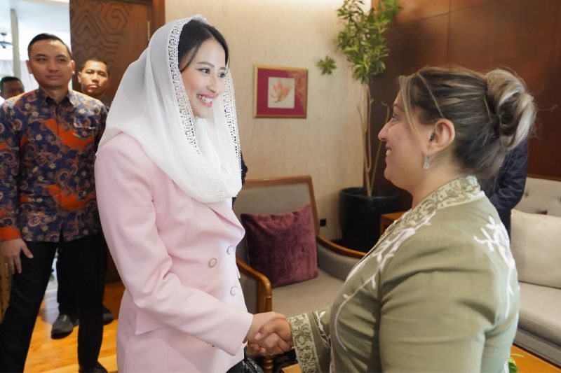 indonesia-inggris-bahas-penguatan-kerja-sama-perdagangan-bilateral