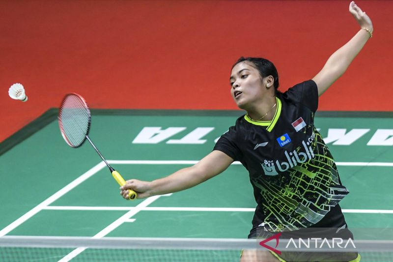 Gregoria dan Putri KW bertahan di 10 besar dunia tunggal putri