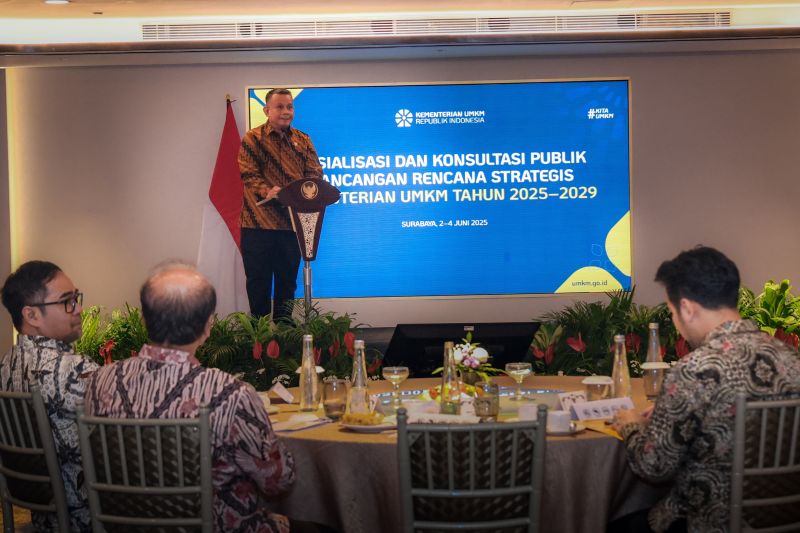 wamenminta-pemda-masif-beri-rekomendasibentuk-dukungan-bagi-umkm