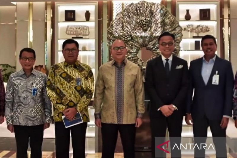 kemarin-pertemuan-danantara-himbara-hingga-penambang-nikel-raja-ampat