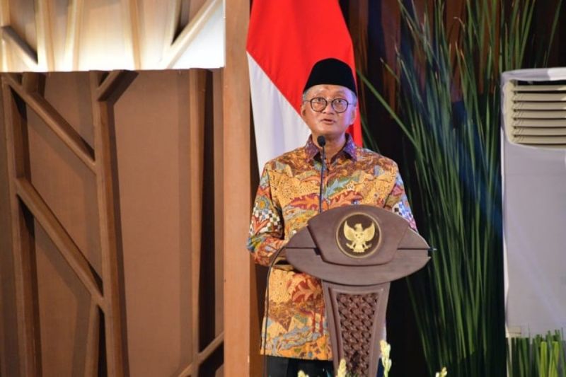 menteri-pu-komit-sediakan-air-minum-bagi-masyarakat
