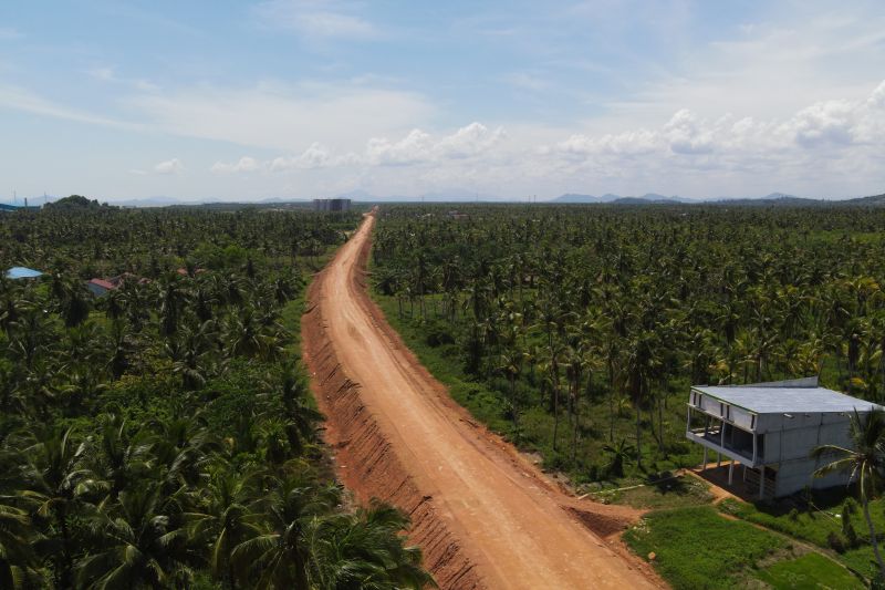 progres-relokasi-jalan-di-pelabuhan-kijing-kalbar-capai-59-persen