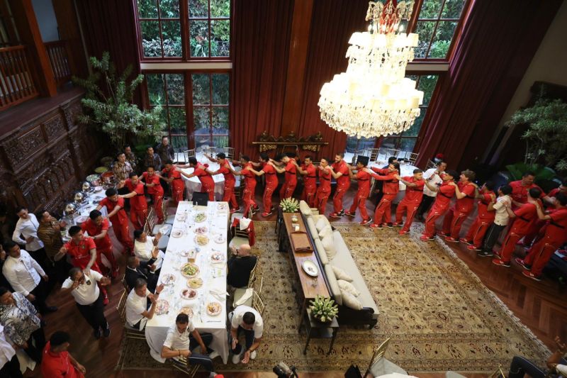 Jay Idzes sangat terkesan oleh jamuan makan siang Presiden Prabowo