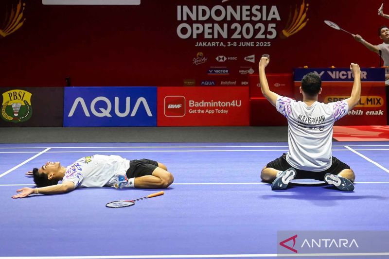 Menang dramatis atas ganda putra Malaysia Goh Sze Fei/Nur Izzuddin, Sabar/Reza melaju ke semifinal