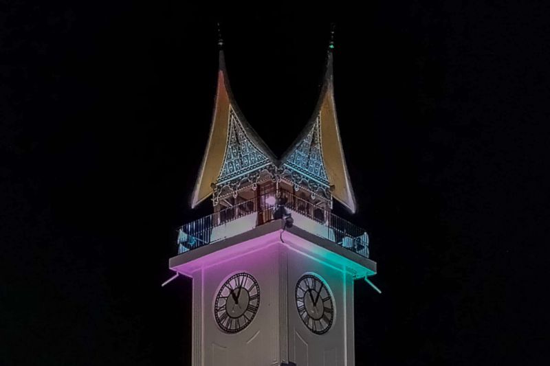 Sebanyak 50 negara akan ikuti lomba puisi peringati seabad Jam Gadang
