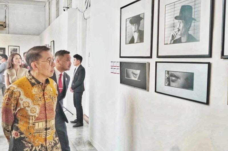Menbud ajak publik kenang perjuangan pendiri bangsa lewat pameran foto