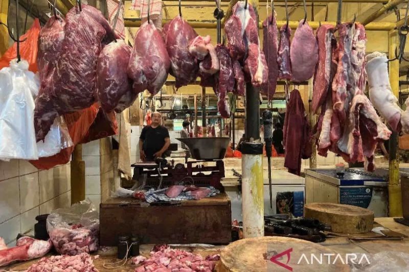bapanas-harga-daging-sapi-rp134775kg-cabai-rawit-merah-rp51355kg