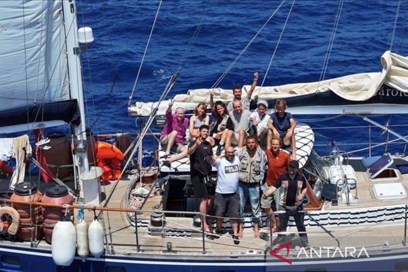 Kapal bantuan Gaza "Madleen" dicegat Israel, relawan diculik