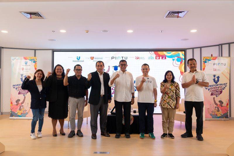 ojk-bersama-pintugencarkan-program-edukasi-dan-literasi-keuangan