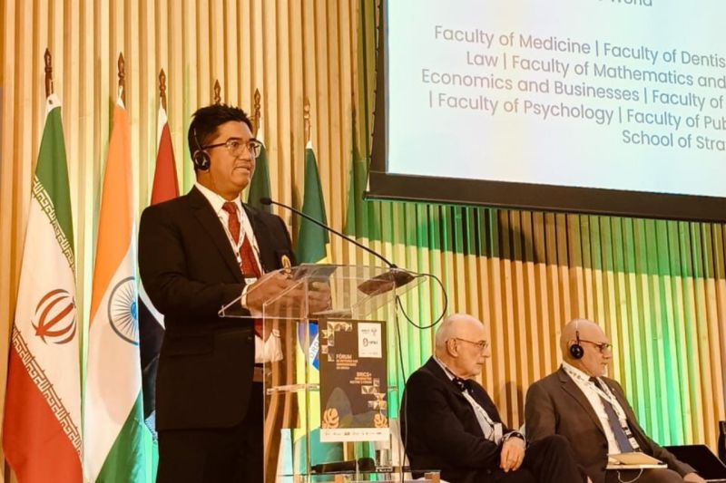 Rektor UI  bicara penguatan internasional di forum rektor BRICS+