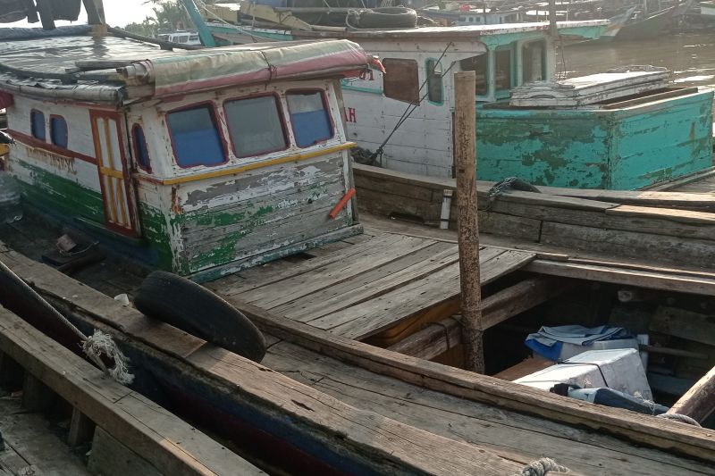 BMKG ingatkan nelayan waspadai tinggi gelombang selatan Banten 4 meter