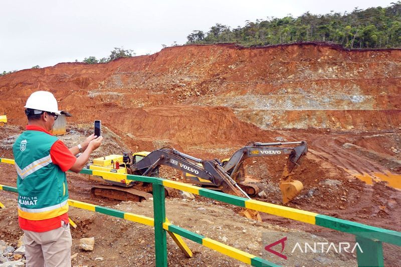 KLH tetap dalami aspek aktivitas tambang di Raja Ampat