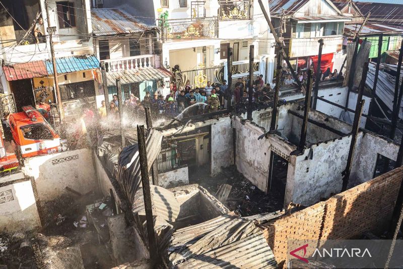 Sejumlah rumah di Makassar hangus terbakar