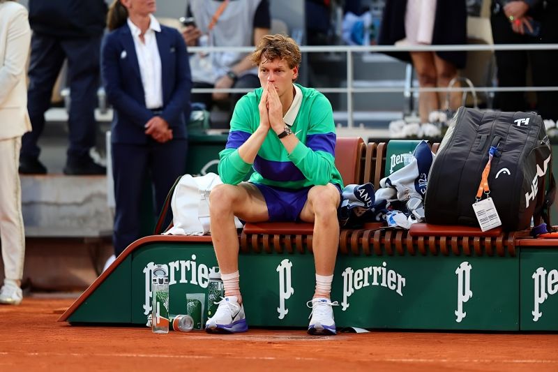 Sinner ingin "hapus" final Roland Garros dari ingatan