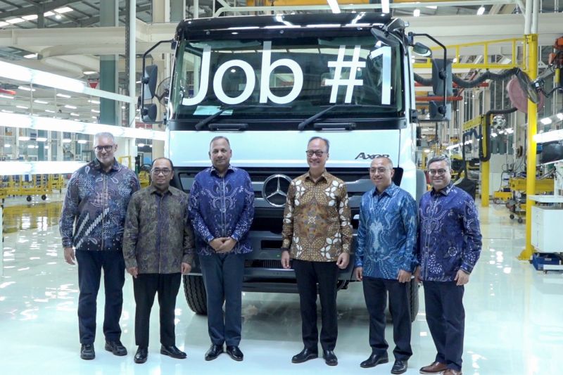 menperin-sebut-pabrik-baru-mercedes-sinyal-ri-punya-posisi-strategis