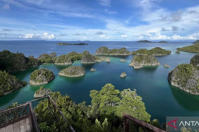komisi-xii-dpr-pencabutan-iup-raja-ampat-demi-pertimbangan-lingkungan