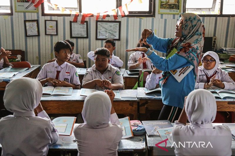 Guru Purbalingga apresiasi transfer langsung TPG pangkas birokrasi