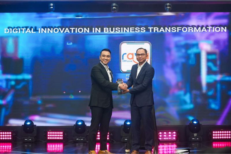 bank-raya-raih-penghargaan-inovasi-digital-dalam-transformasi-bisnis