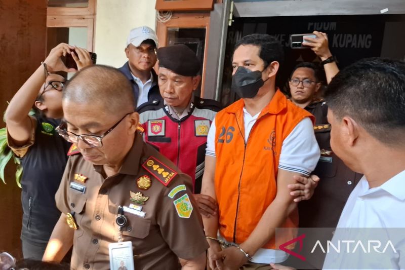 Mantan Kapolres Ngada langsung ditahan usai diperiksa selama 1 jam