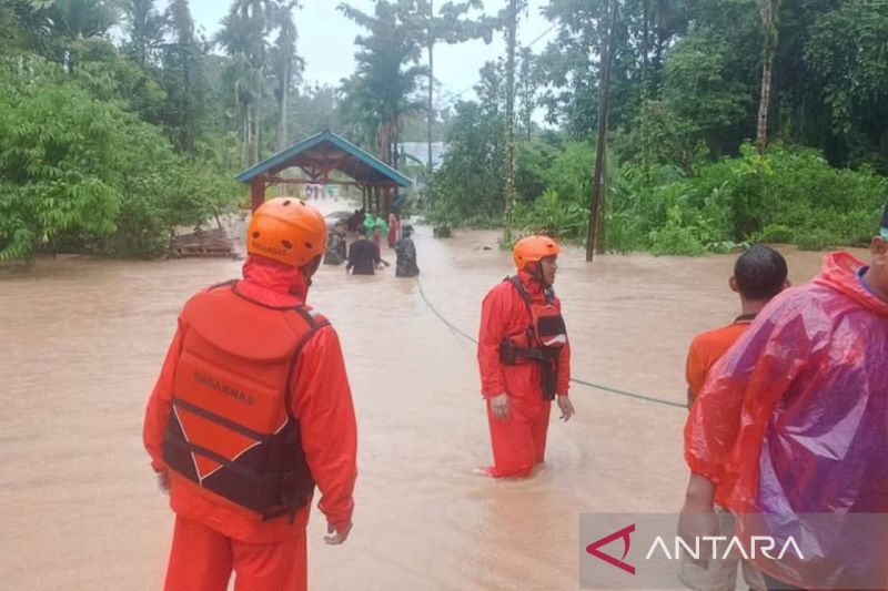 Dua kecamatan di Pulau Sipora terdampak banjir akibat cuaca ekstrem