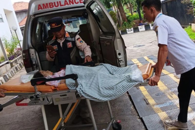 ditemukan-di-kebayoran-lama-mk-disiksa-orang-tua-di-surabaya