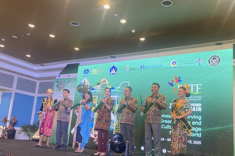 menpar-ingin-bbtf-jadi-penghubung-destinasi-wisata-ri-dengan-dunia