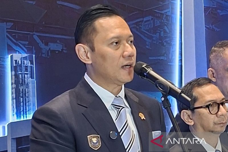 ahy-sebut-infrastruktur-sejatinya-menyatukan-bukan-hanya-membangun