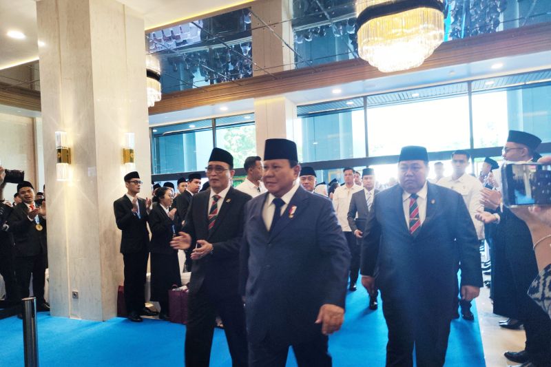 Presiden Prabowo saksikan pengukuhan 1.451 hakim Mahkamah Agung