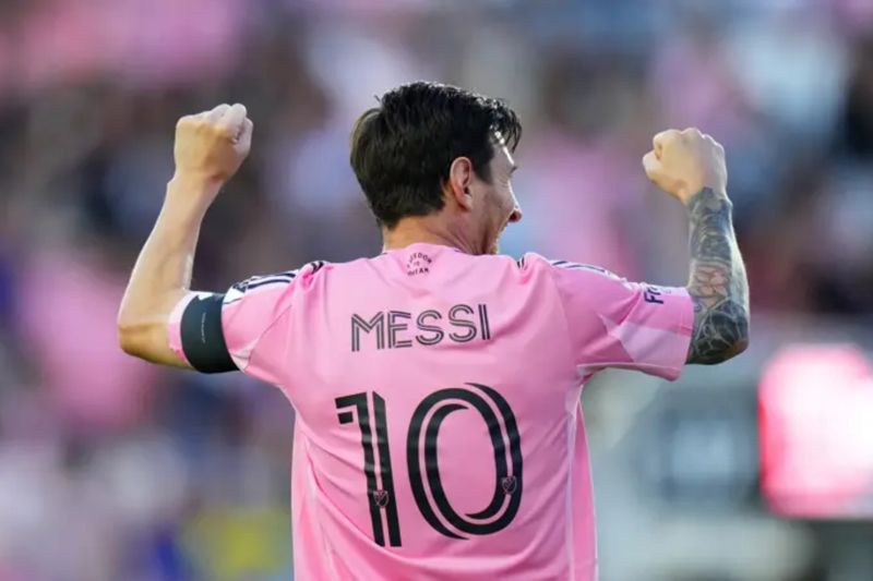 Mascherano puas dengan penampilan Messi Cs meski imbang lawan Al Ahly