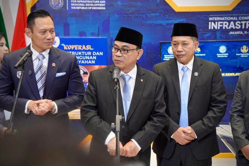 menkop-budi-arie-ungkap-potensi-besar-koperasi-di-sektor-infrastruktur