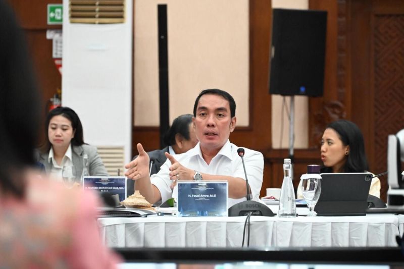 wakil-komisi-xi-dukung-inisiatif-hijau-bni-capai-nol-sampah-ke-tpa