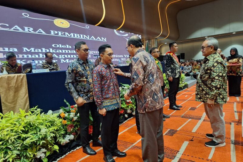 Ketua MA ingatkan hakim jangan gadaikan jabatan demi uang