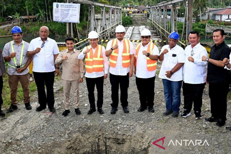 Gubernur Sumut "groundbreaking" Jembatan Idano Noyo di Nias Barat 